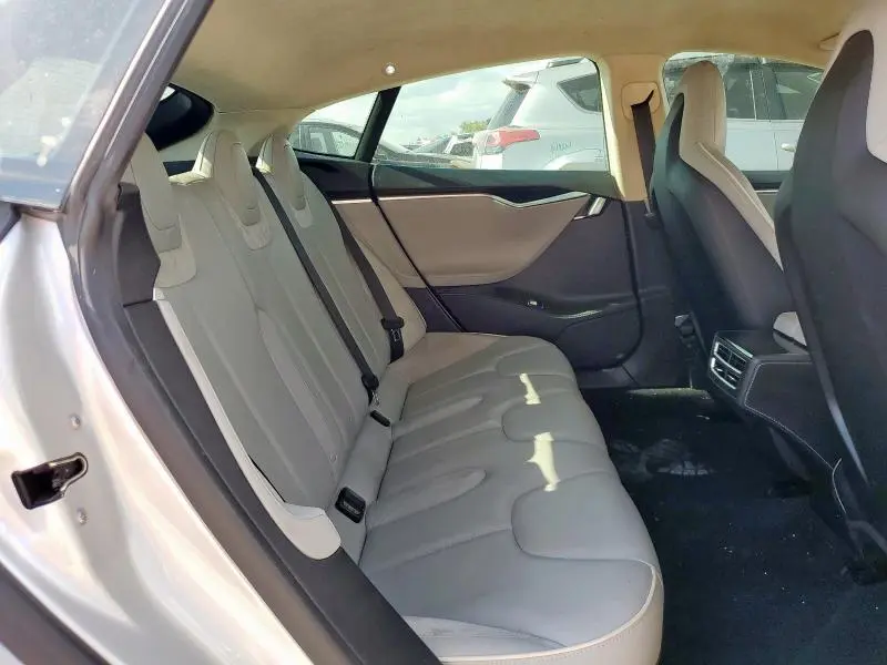 2014 TESLA MODEL S   