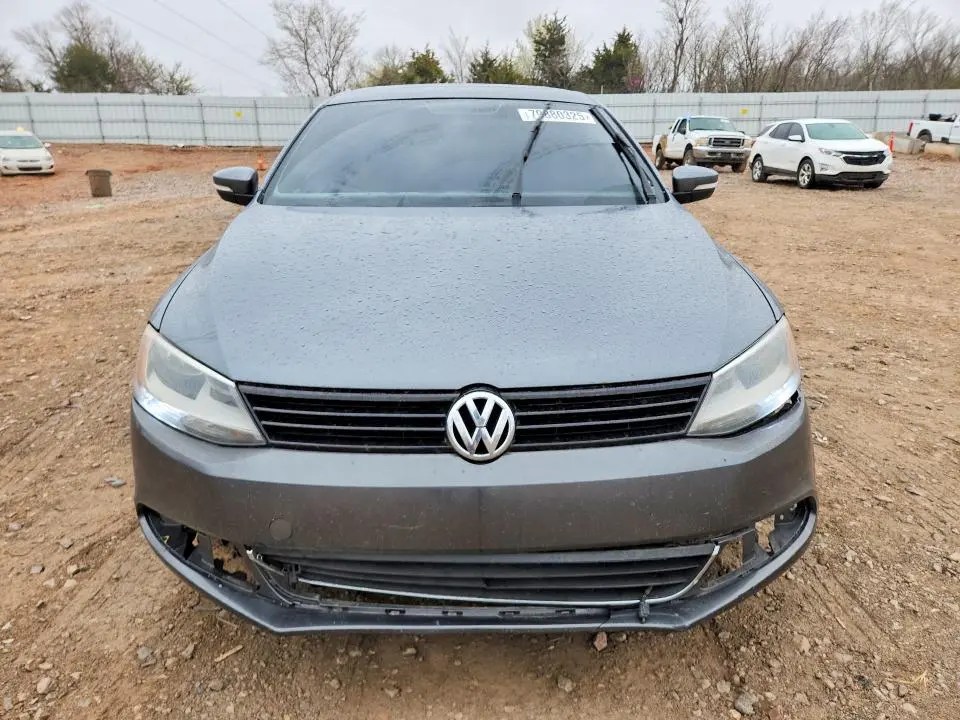 2011 VOLKSWAGEN JETTA TDI  