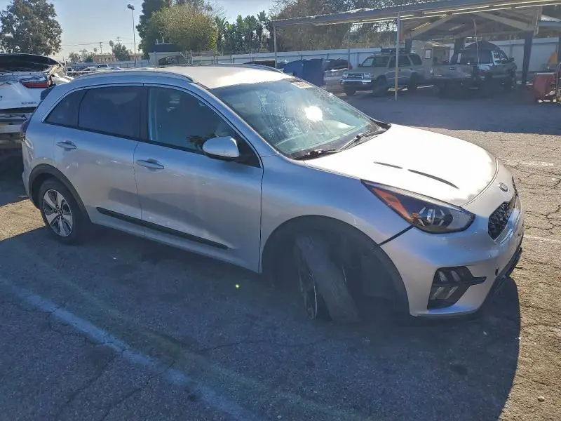 2020 KIA NIRO LX  