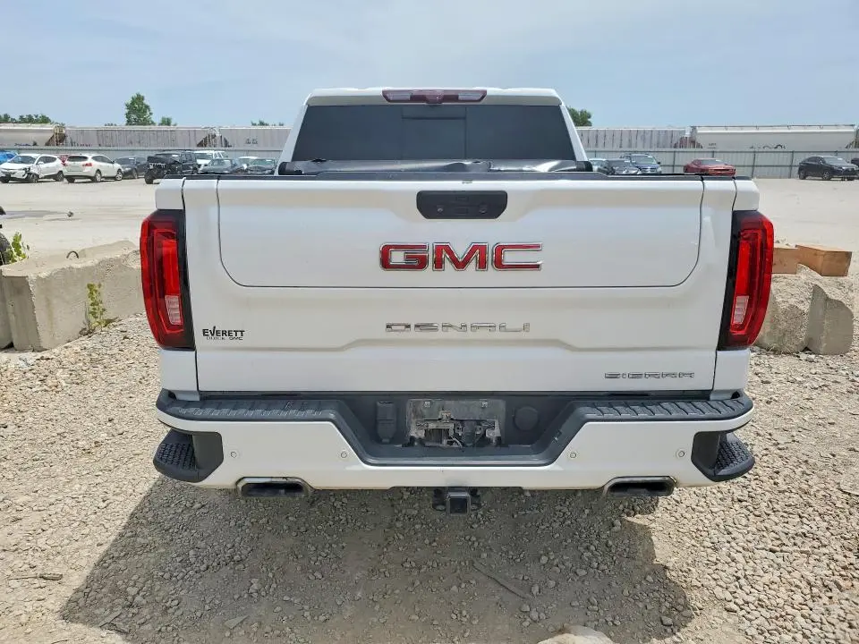 2021 GMC SIERRA C1500 DENALI  