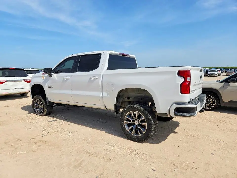 2022 CHEVROLET SILVERADO K1500 RST  