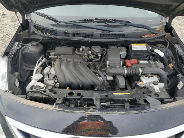 2017 NISSAN VERSA S  