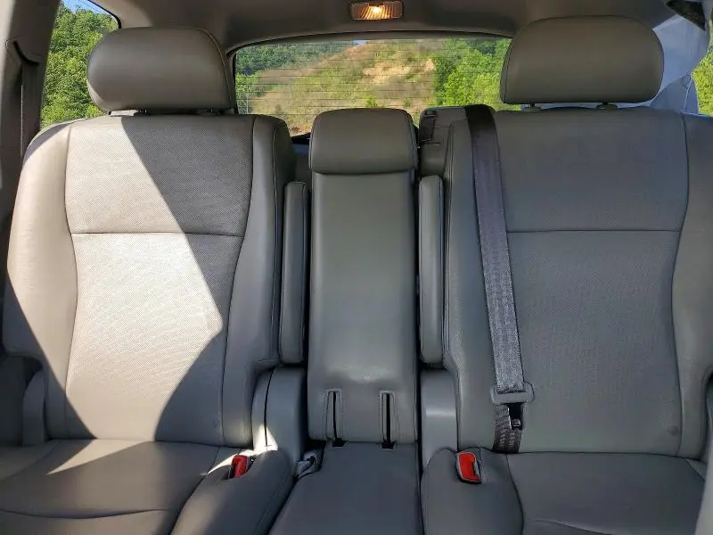 2012 TOYOTA HIGHLANDER LIMITED  