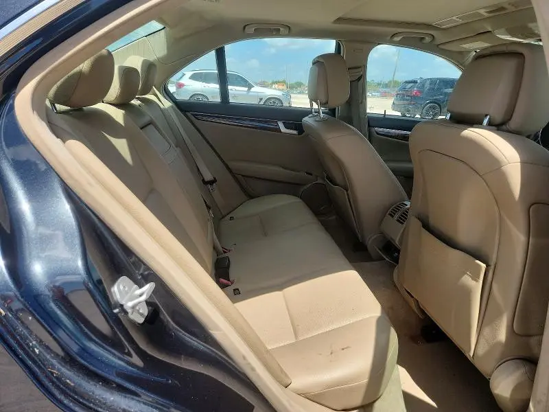 2013 MERCEDES-BENZ C 300 4MATIC  