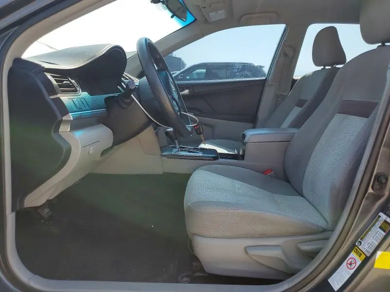 2012 TOYOTA CAMRY LE  