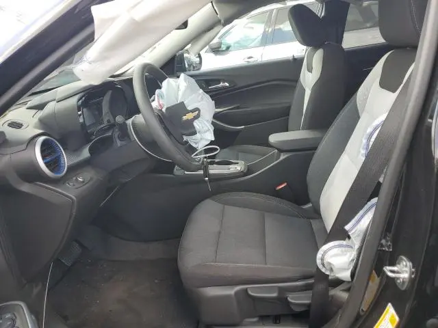 2025 CHEVROLET TRAX LS