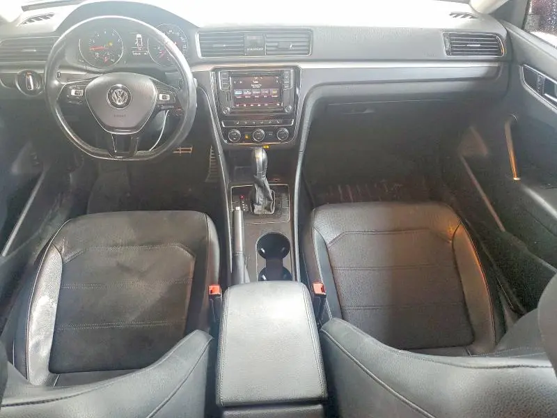 2018 VOLKSWAGEN PASSAT S  