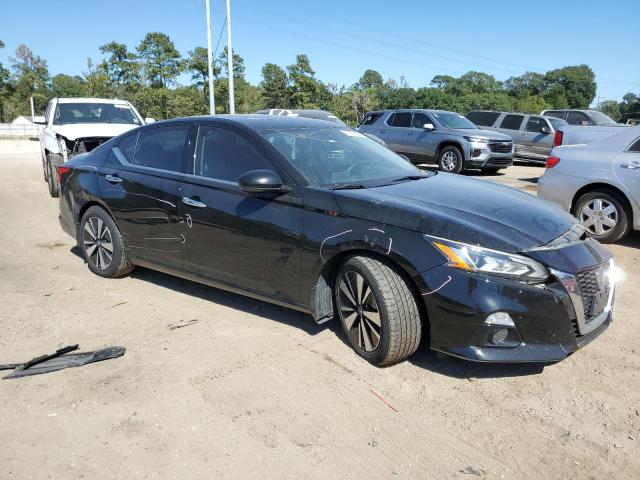 2019 NISSAN ALTIMA SL