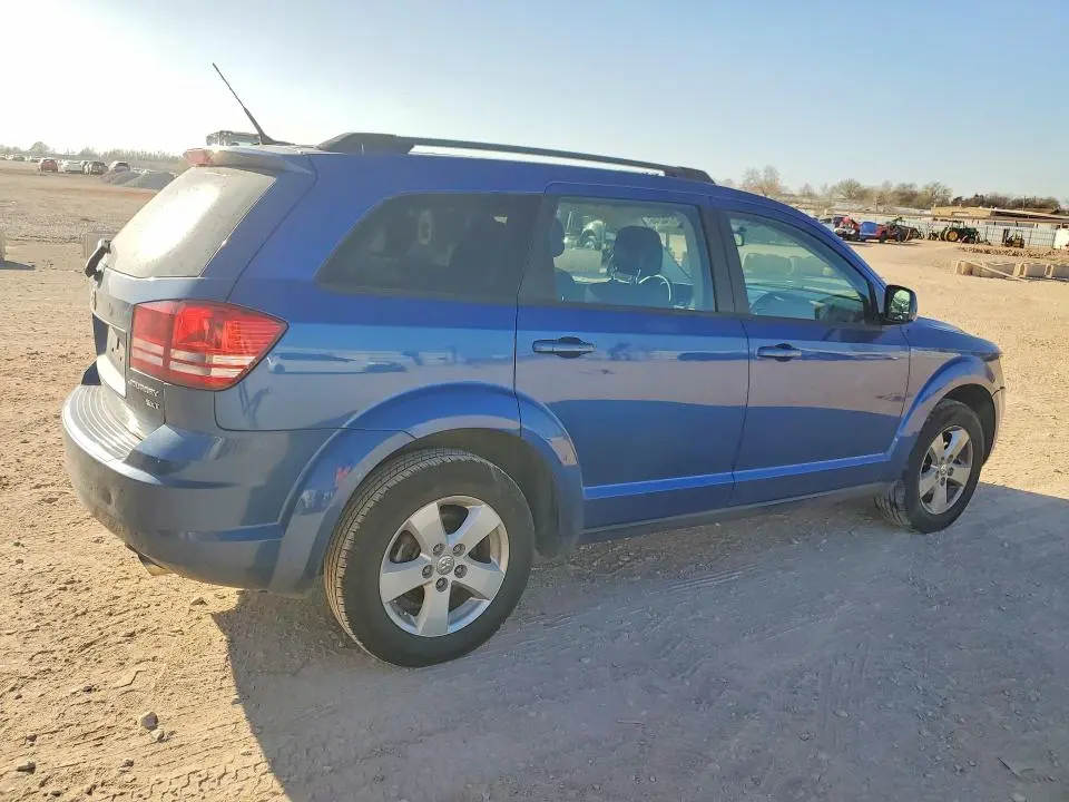 2010 DODGE JOURNEY SXT  