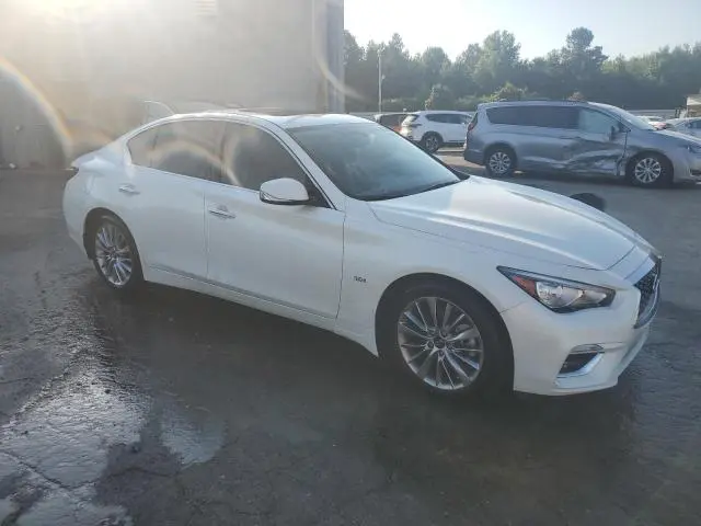 2019 INFINITI Q50 LUXE  