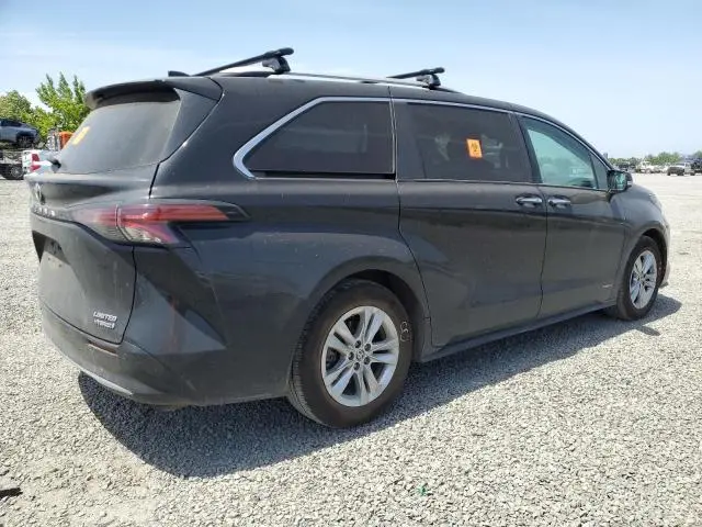2021 TOYOTA SIENNA LIMITED  