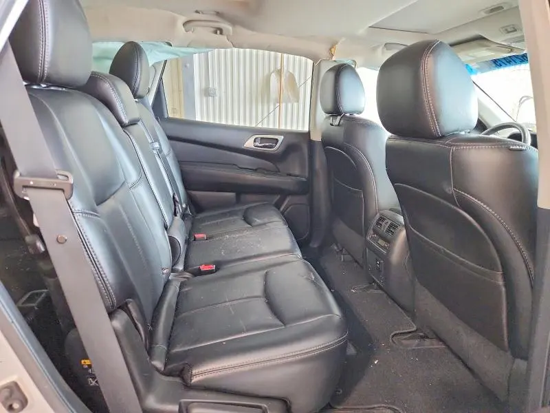 2014 NISSAN PATHFINDER SL  