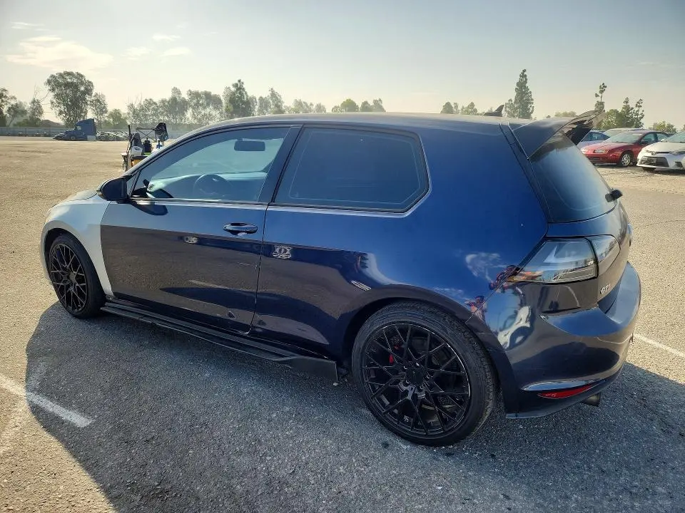 2016 VOLKSWAGEN GTI S/SE  