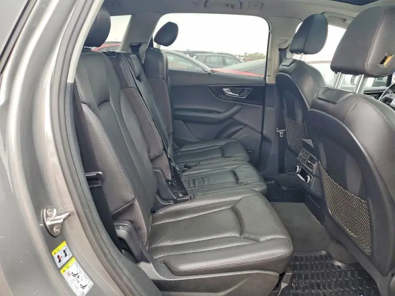 2017 AUDI Q7 PRESTIGE  