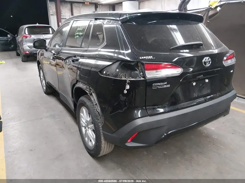 2023 TOYOTA COROLLA CROSS LE