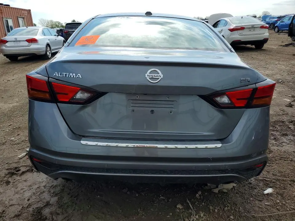 2020 NISSAN ALTIMA SR  