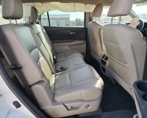 2016 HONDA PILOT EXL  