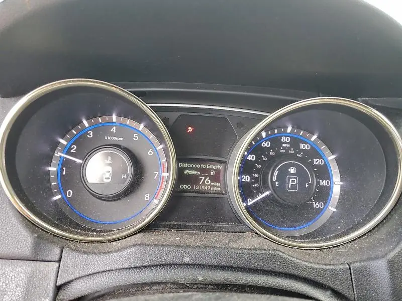 2013 HYUNDAI SONATA SE  