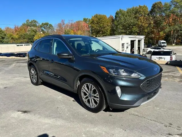2022 FORD ESCAPE SEL  