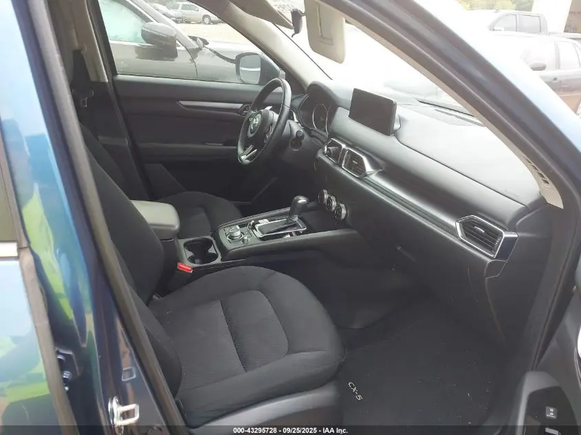 2022 MAZDA CX-5 2.5 S