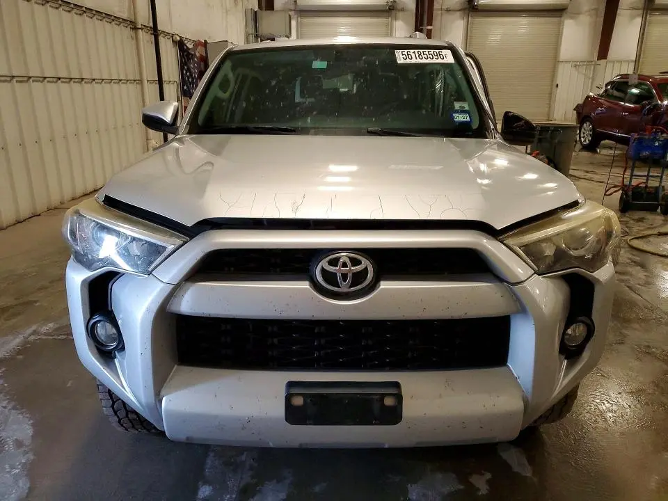 2016 TOYOTA 4RUNNER SR5  