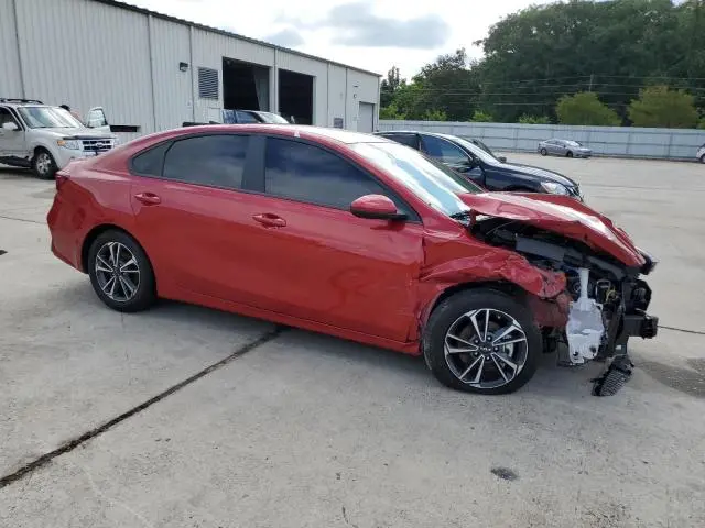 2024 KIA FORTE LX  