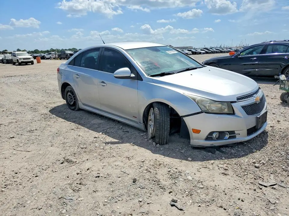 2013 CHEVROLET CRUZE LT  
