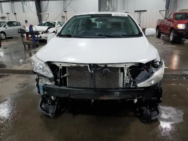 2013 TOYOTA COROLLA BASE  