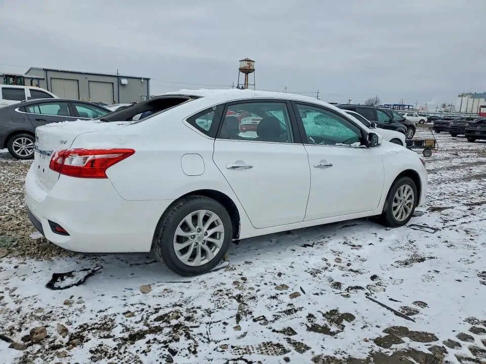 2019 NISSAN SENTRA SV  
