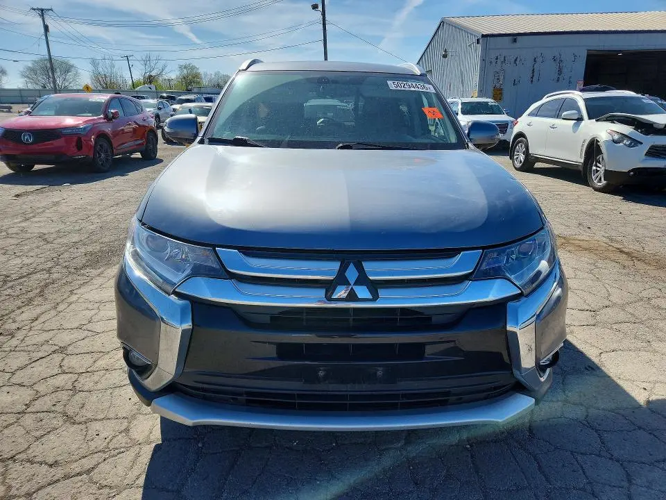 2018 MITSUBISHI OUTLANDER SE  