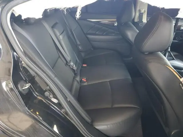 2018 INFINITI Q50 LUXE  