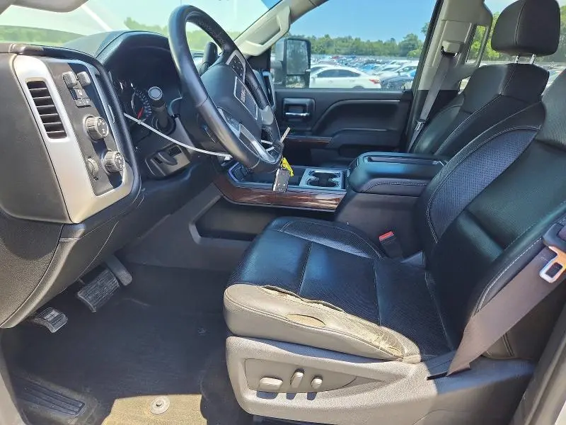 2015 GMC SIERRA K2500 SLT  