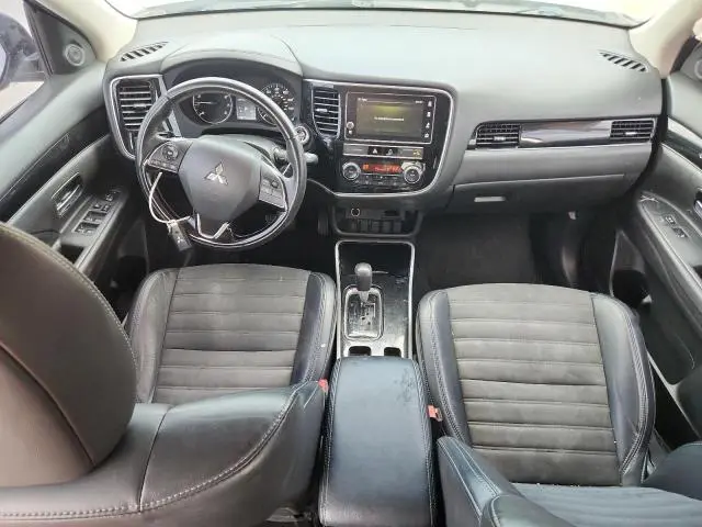 2019 MITSUBISHI OUTLANDER SE