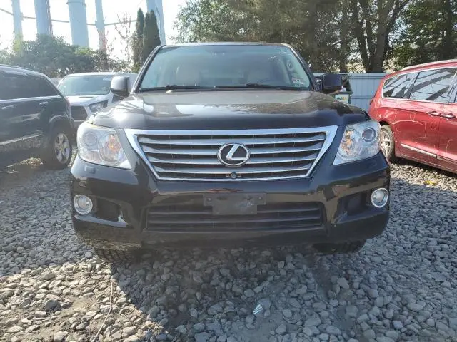 2011 LEXUS LX 570  