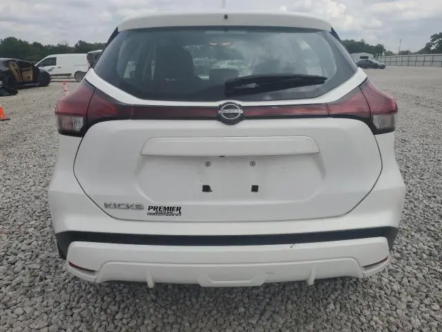 2024 NISSAN KICKS S  