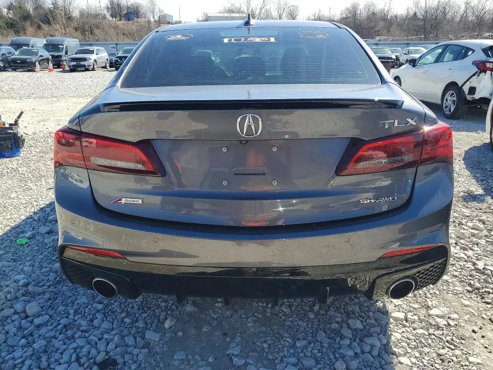 2018 ACURA TLX   