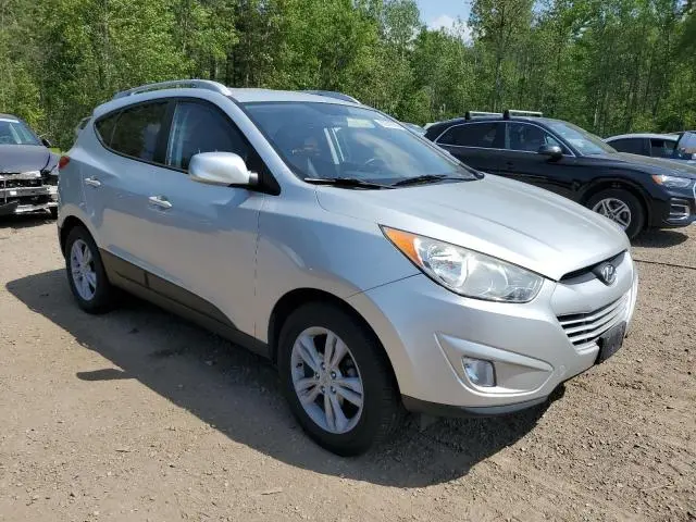 2010 HYUNDAI TUCSON GLS  