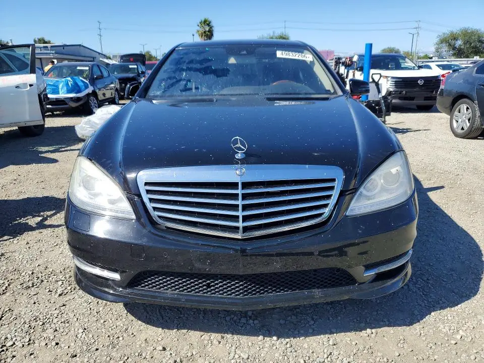 2011 MERCEDES-BENZ S 550  