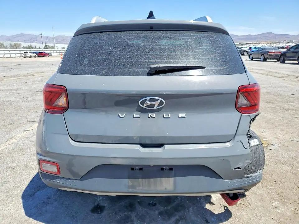 2022 HYUNDAI VENUE SEL  