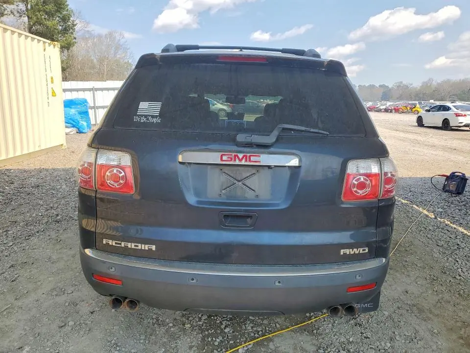 2011 GMC ACADIA SLT-1  