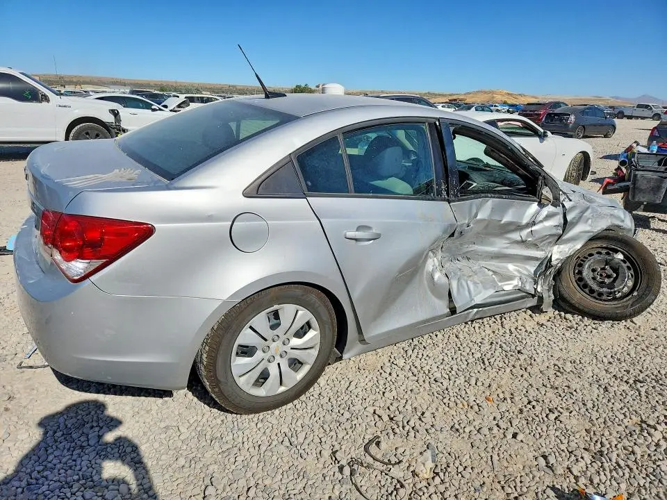 2014 CHEVROLET CRUZE LS  