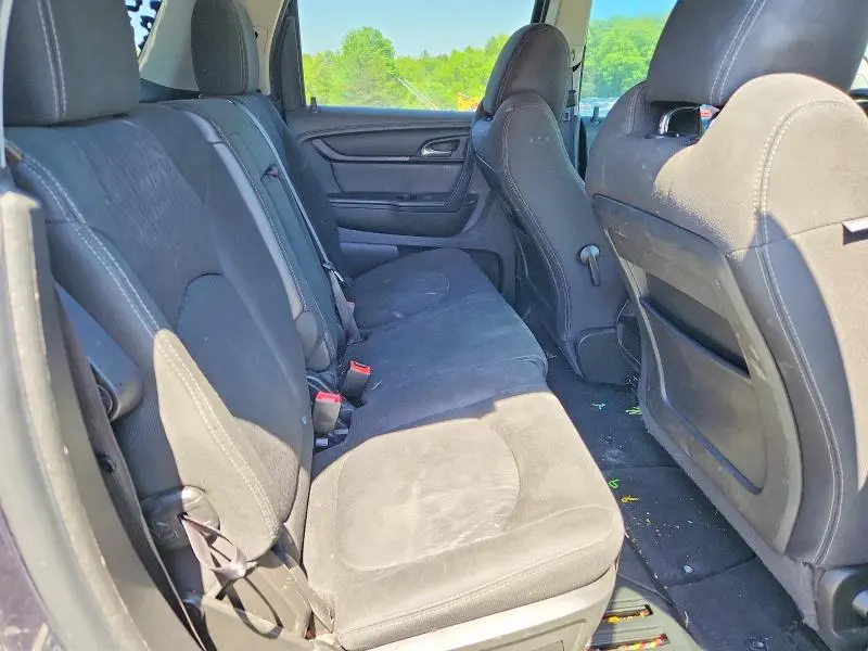 2014 GMC ACADIA SLE  