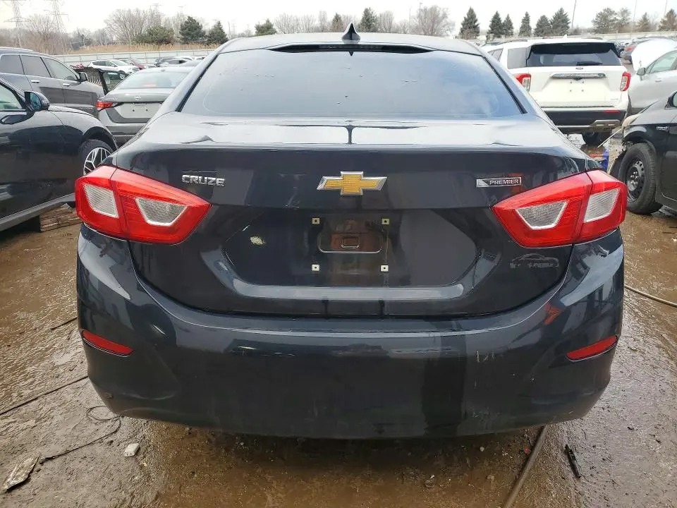 2017 CHEVROLET CRUZE PREMIER  