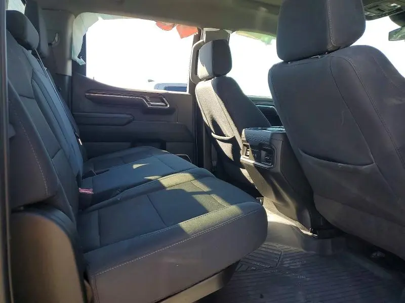 2024 CHEVROLET SILVERADO K1500 RST  