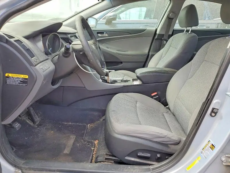 2012 HYUNDAI SONATA GLS  