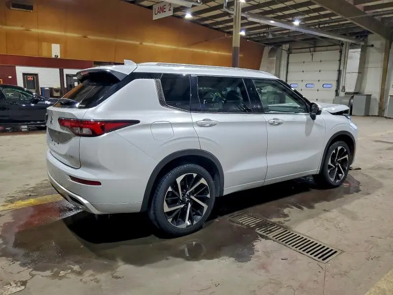2023 MITSUBISHI OUTLANDER SEL  