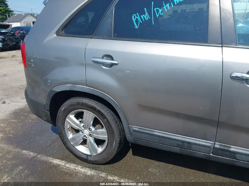 2013 KIA SORENTO EX