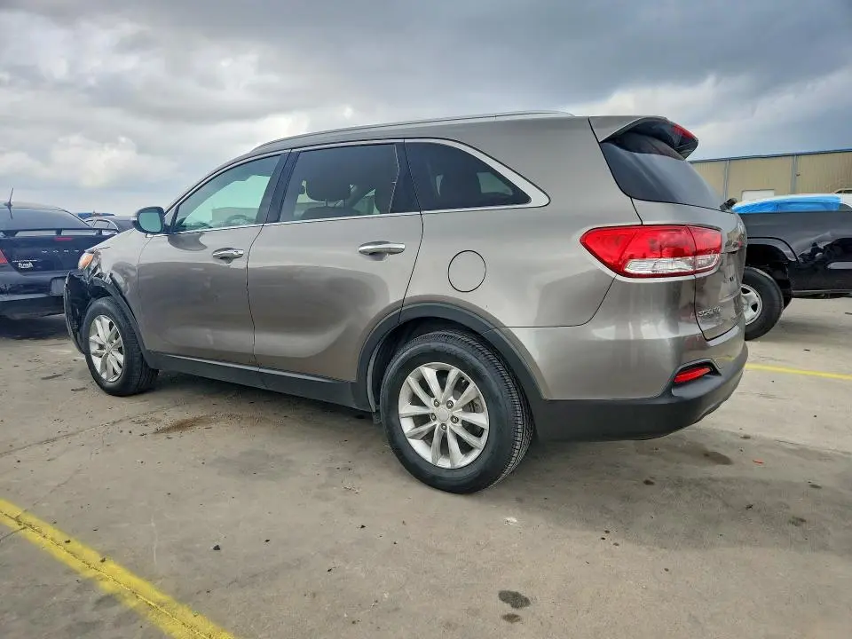2016 KIA SORENTO LX  