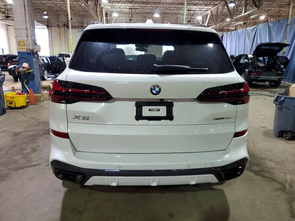 2024 BMW X5 XDRIVE40I  