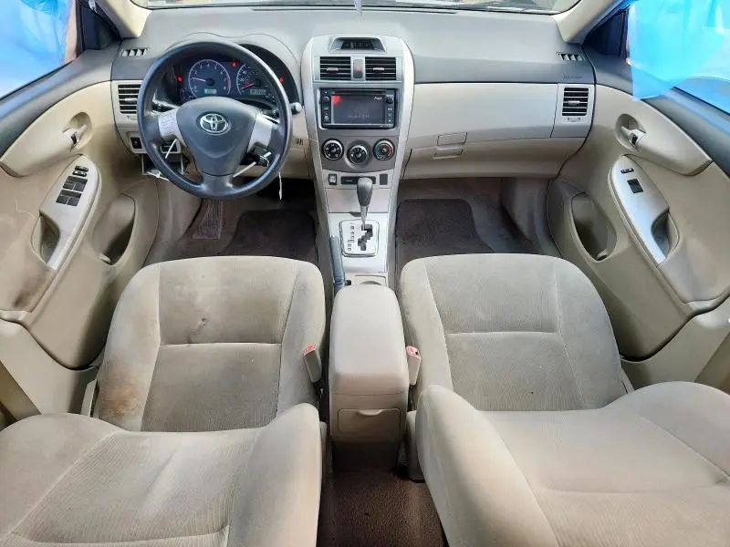 2013 TOYOTA COROLLA BASE  